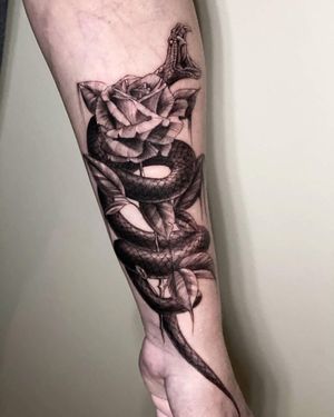 Image post by @skindesigntattoos on Instagram