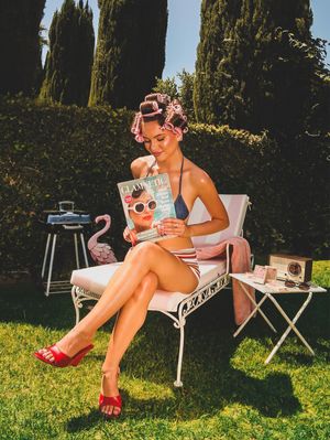 Video post by @glamnetic on TikTok