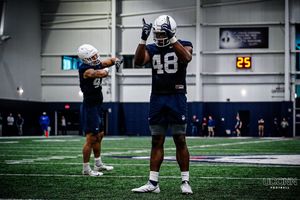 Image post by @UConnFootball on Twitter