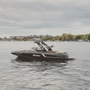 Image post by @malibuboats on Instagram