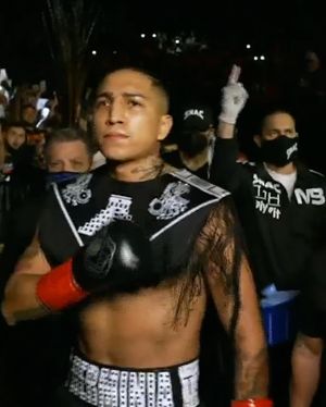 Image post by @pbconfox on Instagram