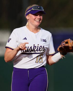 Image post by @UWAthletics on Twitter