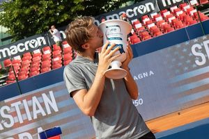 Image post by @sebastiankorda on Instagram
