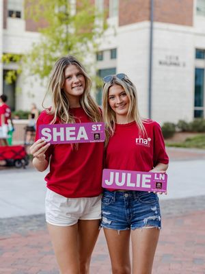 Image post by @uofschousing on Instagram