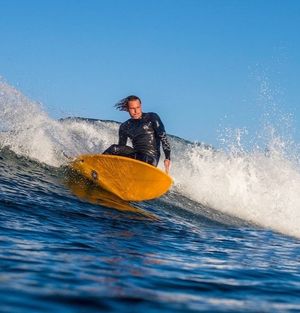 Image post by @elemntsurf on Instagram