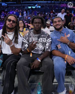 Image post by @LASparks on Twitter