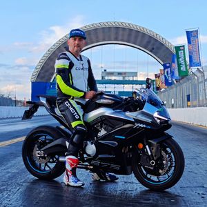 Image post by @mototrn on Instagram