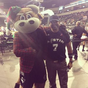 Image post by @austin_spurs on Instagram