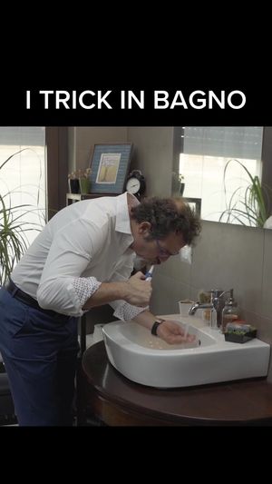 Video post by @il_milanese_imbruttito on TikTok