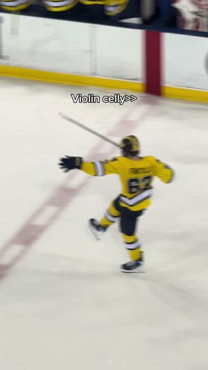 Video post by @umichhockey on TikTok