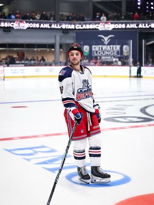 Image post by @hwphockey on Instagram