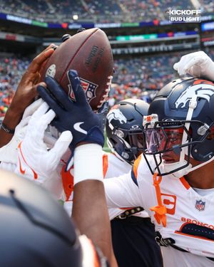 Image post by @Broncos on Twitter
