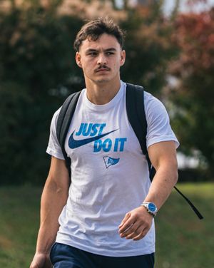 Image post by @avironrugbypro on Instagram