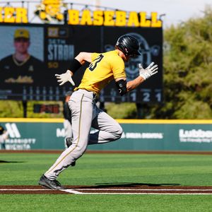 Image post by @goshockersbsb on Instagram