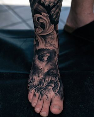 Image post by @skindesigntattoos on Instagram