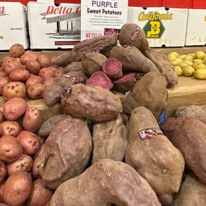 Image post by @stewleonards on Instagram