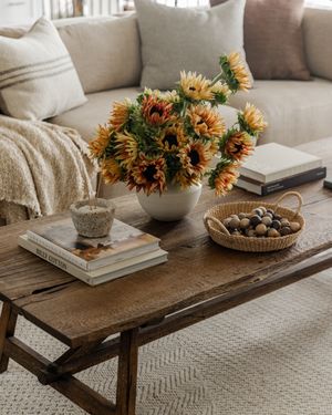 Image post by @shoppeamberinteriors on Instagram