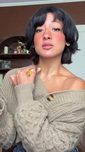 Video post by @sidandlisten on TikTok