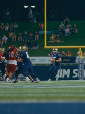 Image post by @ucdavisfootball on Instagram
