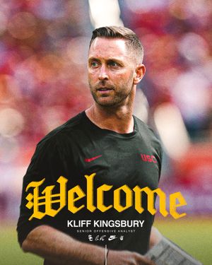 Image post by @uscfb on Twitter