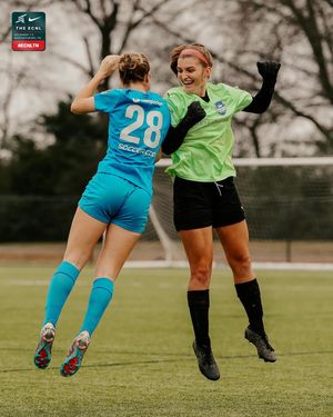 Image post by @ecnlgirls on Instagram