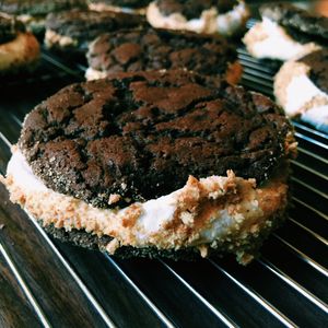 Image post by @displacedhousewife on Instagram