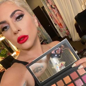 Image post by @blinkingbeaute on Instagram