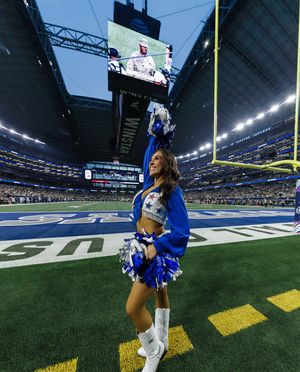 Image post by @julissa.garcia1 on Instagram
