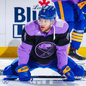 Image post by @buffalosabres on Instagram