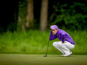 Image post by @uw_mgolf on Instagram