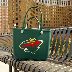 Image post by @thehockeylodge on Instagram