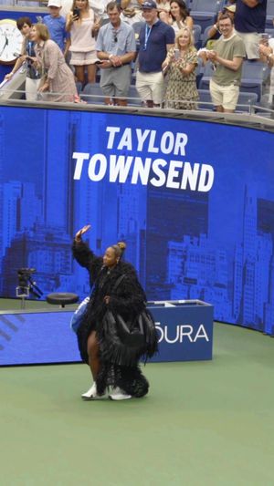 Video post by @thetaylortownsend on TikTok