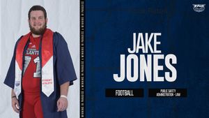 Image post by @FAUOwlsFootball on Facebook
