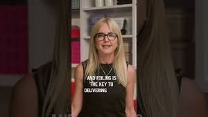 Video post by @schwarzkopfprofessionalusa on YouTube