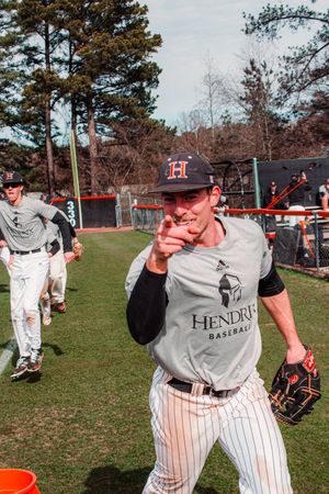 Image post by @HendrixBaseball on Twitter