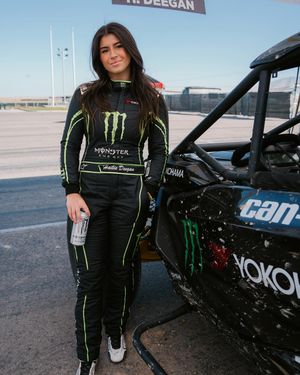 Image post by @hailiedeegan on Instagram