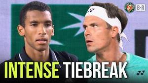 Video post by @bleacherreport on YouTube