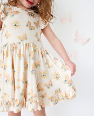 Image post by @poshpeanut on Instagram