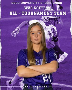 Image post by @sfa_softball on Twitter