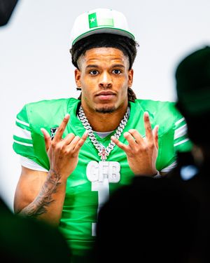 Image post by @meangreenfb on Instagram