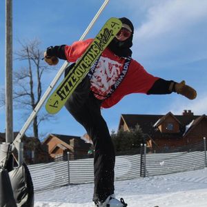 Image post by @j_skis on Instagram