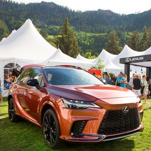 Image post by @Lexus on Twitter