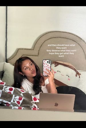 Video post by @mmelodymolinaa on TikTok