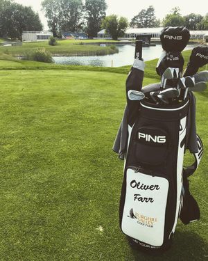 Image post by @oliverfarrgolf on Instagram