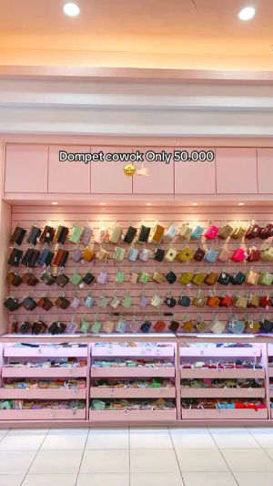 Image post by @deliwafastore.kediri on TikTok