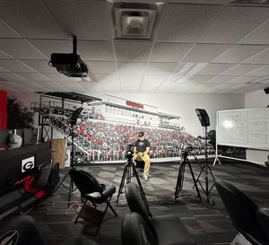 Image post by @notmynoah on Instagram