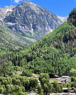 Image post by @tellurideski on Instagram