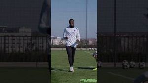 Video post by @PSG - Paris Saint-Germain on YouTube