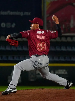 Image post by @clubnaranjeros on Instagram