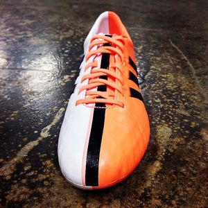 Image post by @soccerdotcom on Instagram